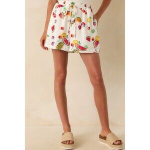 NWT Fruit Printed Shorts Women’s Size Medium Elastic Waist Pockets Pull On New